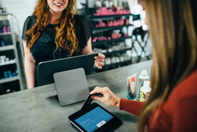 two readers reading happily as an illustration of user-friendly content